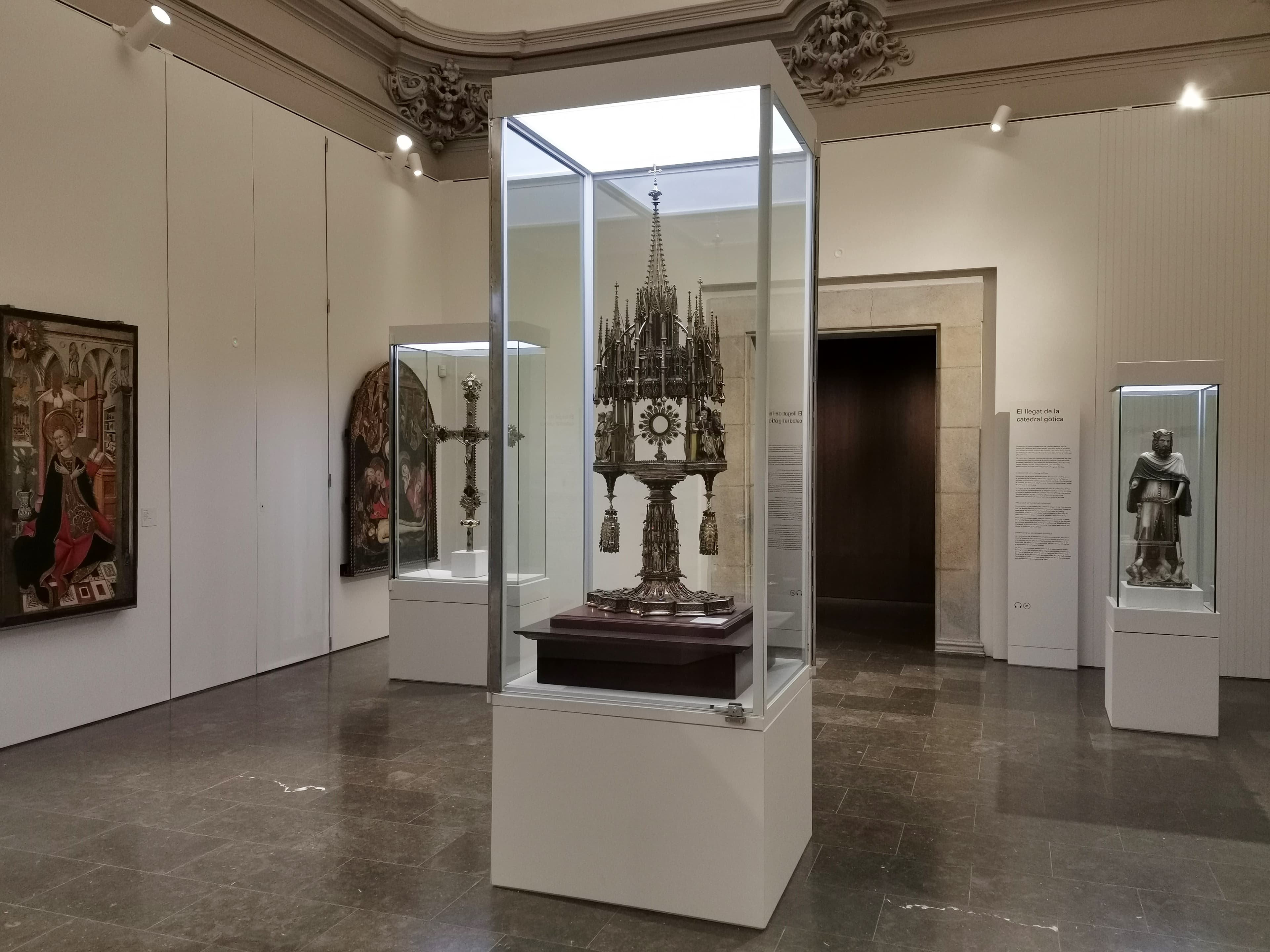 Visita libre a la catedral de Girona i Basílica de sant Feliu