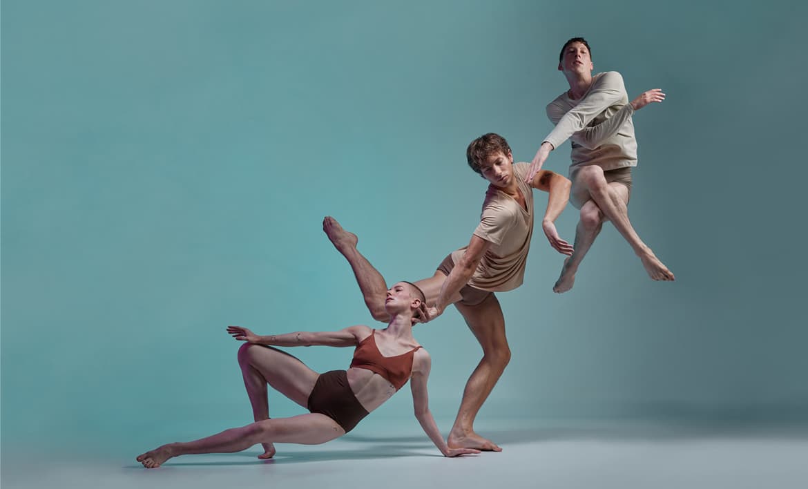 SYDNEY DANCE COMPANY. Impermanence