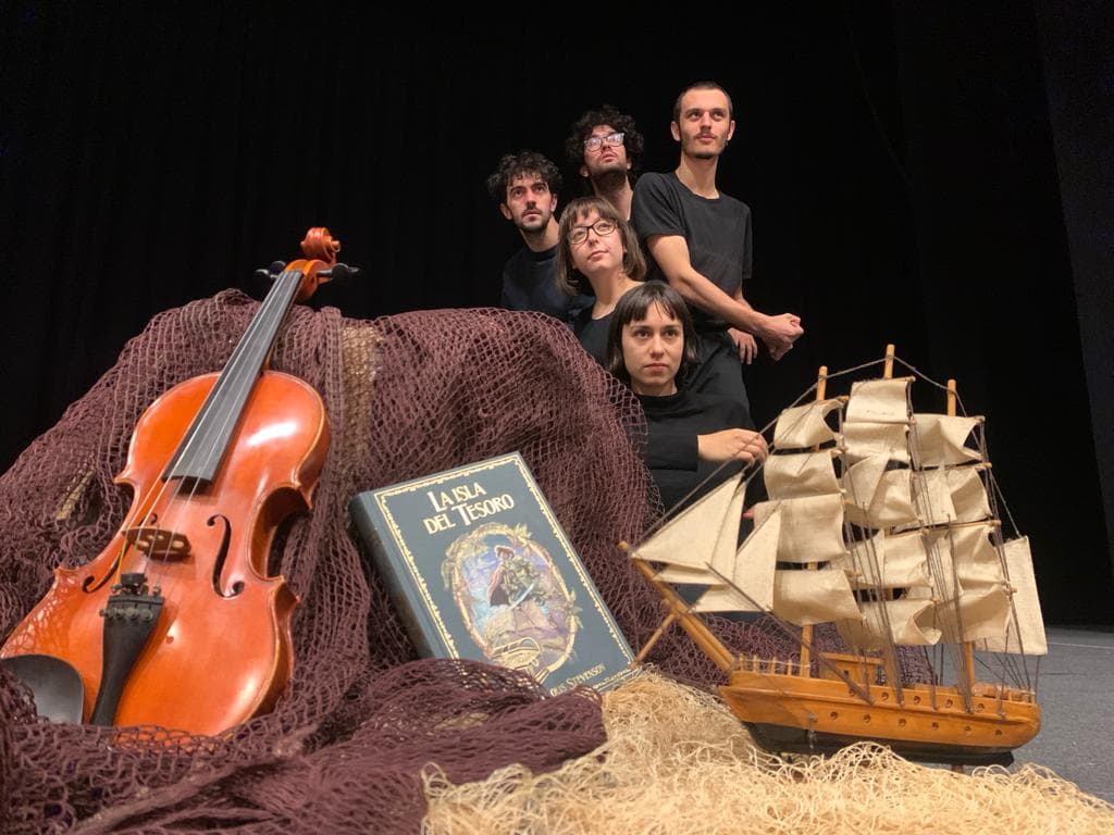 L'illa del tresor, d'Inhabitants