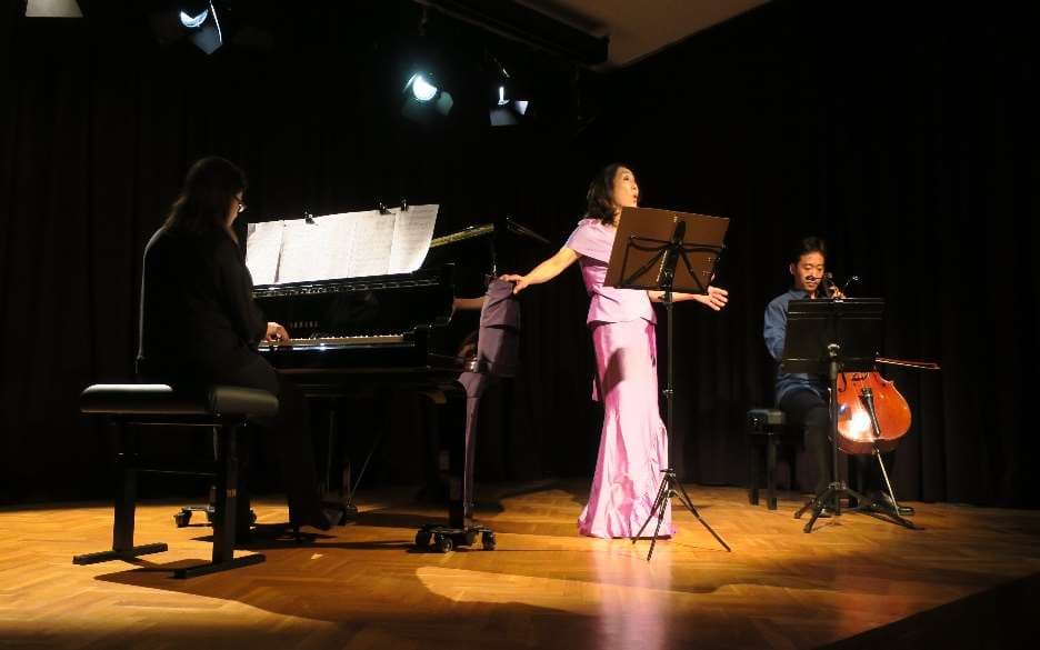 La Cambra de l’Ateneu: Duo Iseko i Clotilde