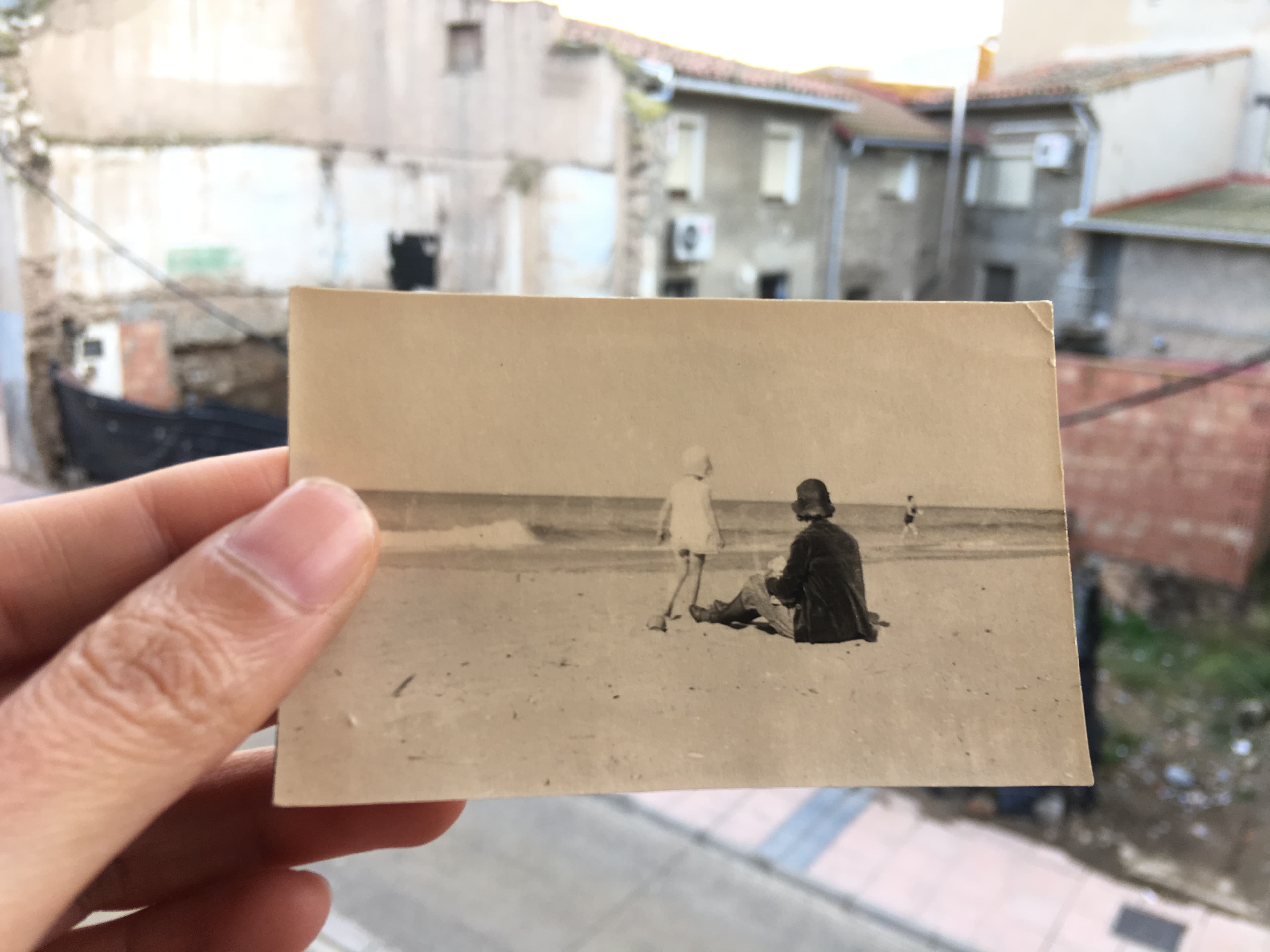 LLORET ESPAI OFF: LA MELANCOLIA DEL TURISTA