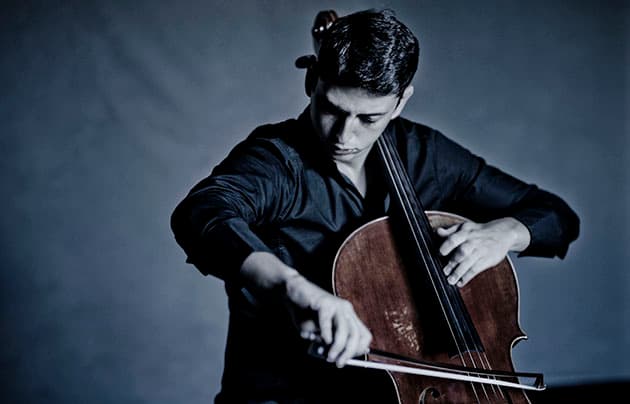 XOSTAKÓVITX CELLO CONCERTO Narek Hakhnazaryan i Juanjo Mena
