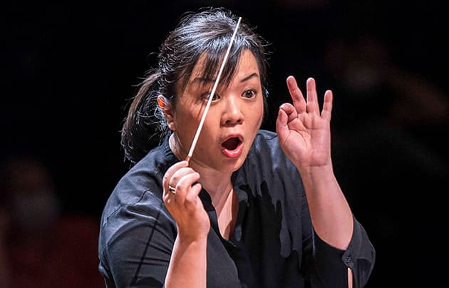 TCHAIKOVSKY 5 Cristina Gómez Godoy & Rebecca Tong