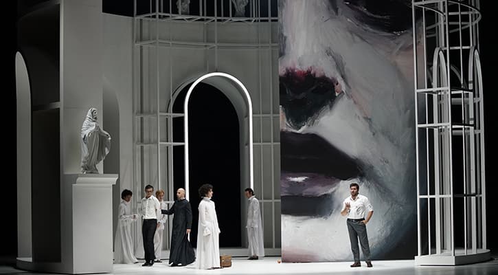 TOSCA